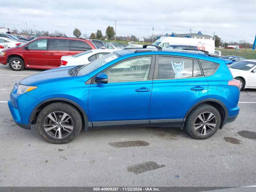 2017 Toyota Rav4 Xle VIN: JTMWFREV5HD100004 Lot: 40909297