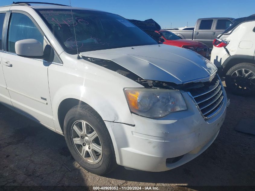 2008 Chrysler Town & Country Touring VIN: 2A8HR54P88R709458 Lot: 40909352