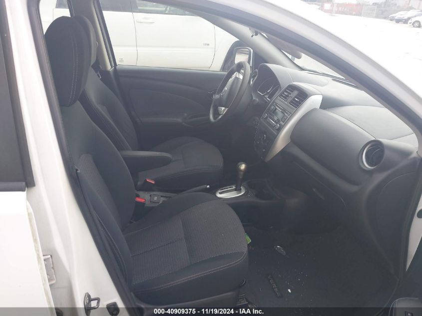 VIN 3N1CN7AP7FL901559 2015 Nissan Versa, 1.6 SV no.5