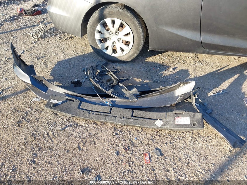 2012 HONDA CIVIC VIN: 2HGFG3B56CH536081