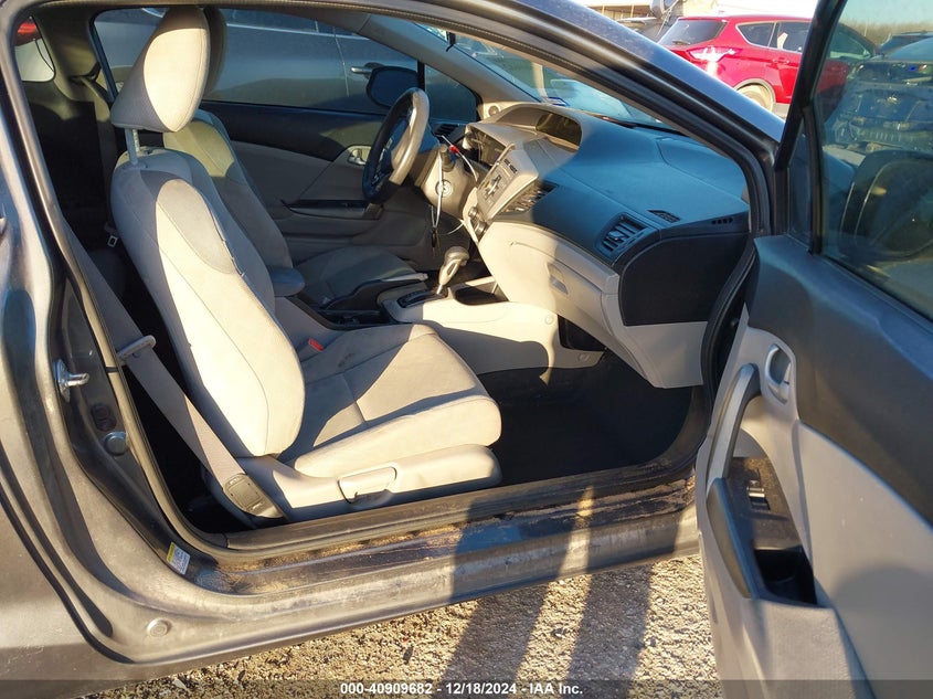 2012 HONDA CIVIC VIN: 2HGFG3B56CH536081