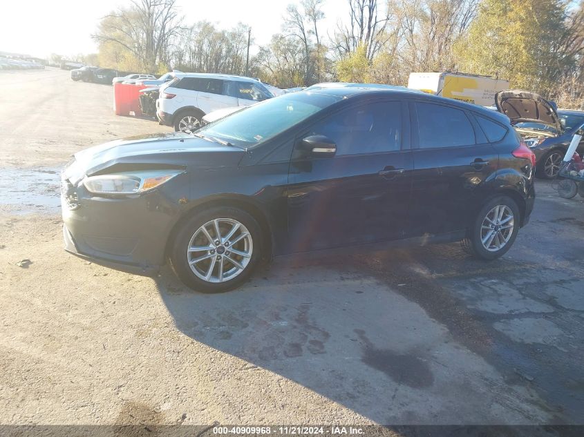 2015 Ford Focus Se VIN: 1FADP3K21FL231256 Lot: 40909968