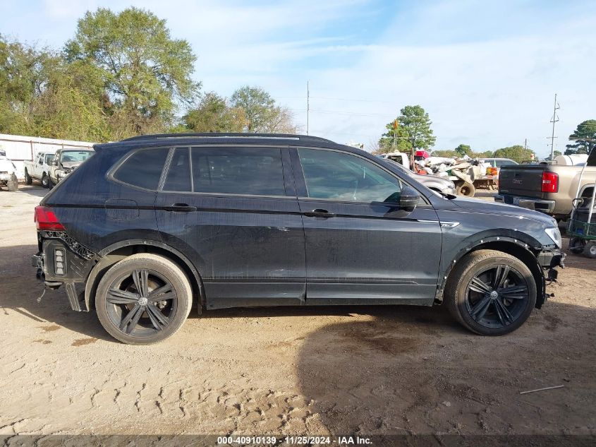 2019 Volkswagen Tiguan 2.0T Se/2.0T Sel/2.0T Sel R-Line/2.0T Sel R-Line Black VIN: 3VV3B7AX7KM121556 Lot: 40910139