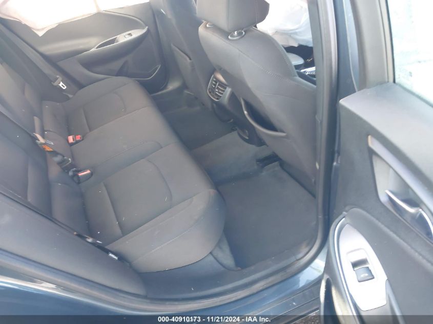 2019 CHEVROLET MALIBU VIN: 1G1ZD5ST8KF170650