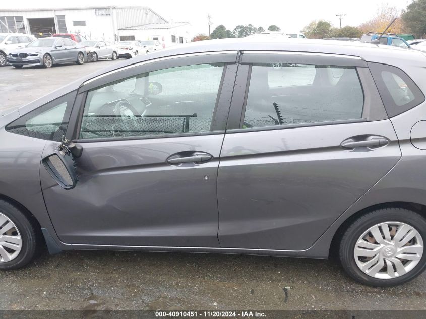 2015 Honda Fit Lx VIN: 3HGGK5G5XFM786923 Lot: 40910451