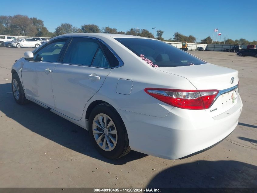 VIN 4T1BF1FK7HU418187 2017 TOYOTA CAMRY no.3