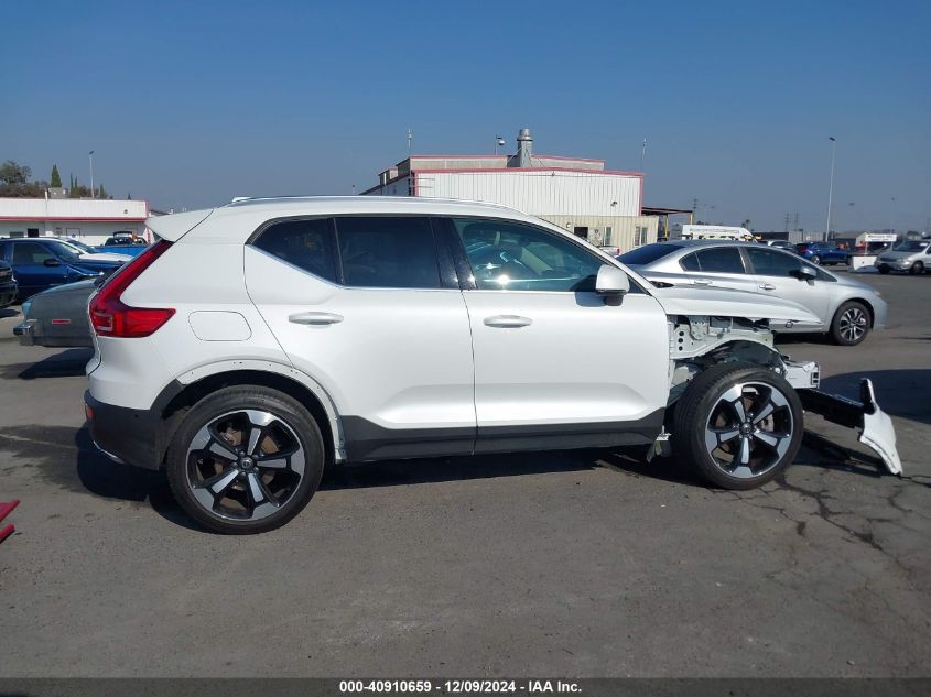 VIN YV4162UL1K2148407 2019 Volvo XC40, T5 Inscription no.14