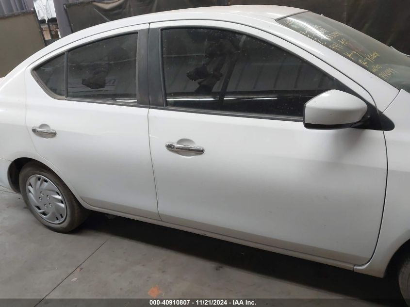 2017 NISSAN VERSA 1.6 SV - 3N1CN7AP0HK423932