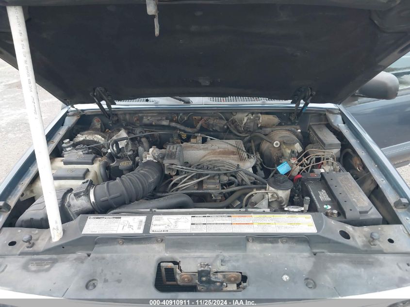 1998 Mercury Mountaineer VIN: 4M2ZU55P0WUJ48417 Lot: 40910911