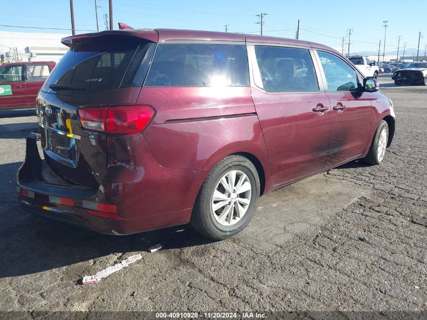 VIN KNDMB5C15J6379184 2018 KIA SEDONA no.4