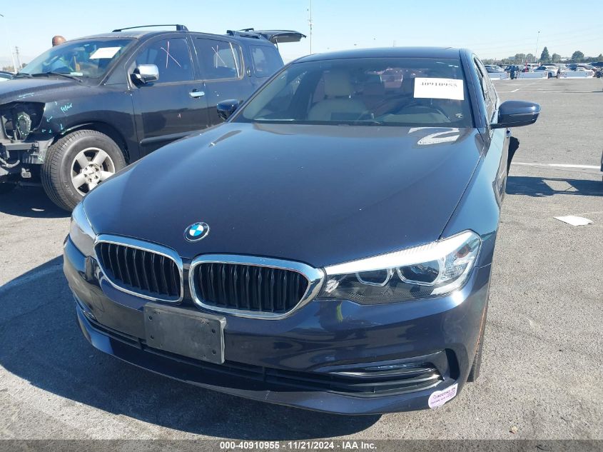 VIN WBAJA9C57JB251677 2018 BMW 5 Series, 530E Iperf... no.12