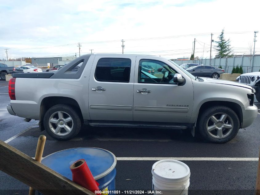 2010 Chevrolet Avalanche 1500 Lt1 VIN: 3GNVKFE03AG215579 Lot: 40911051