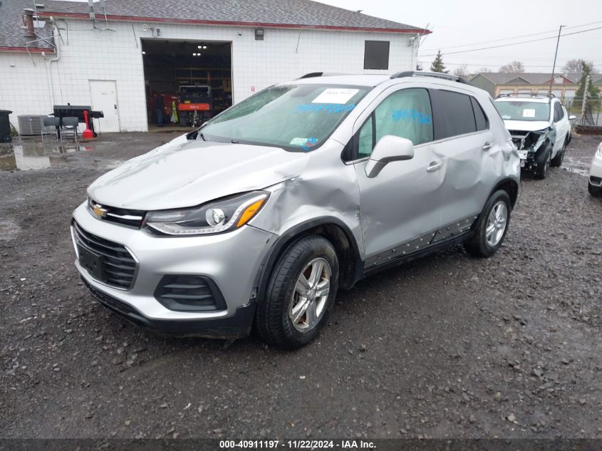 VIN KL7CJLSB8JB548194 2018 CHEVROLET TRAX no.2