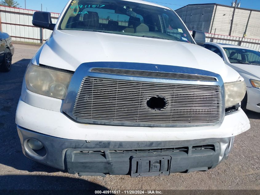 2011 Toyota Tundra Grade 5.7L V8 VIN: 5TFRY5F12BX099055 Lot: 40911517