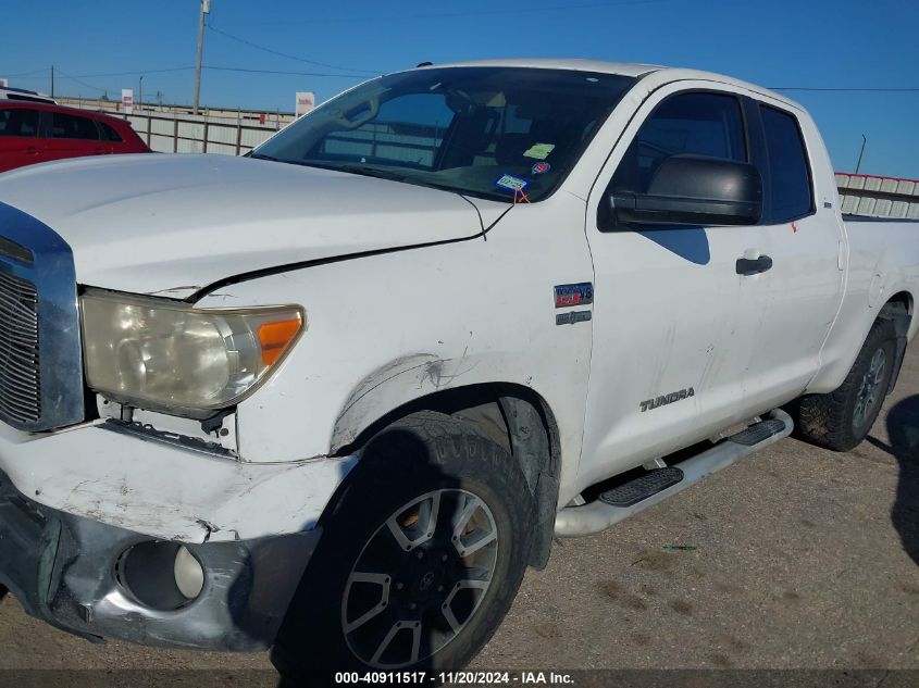 2011 Toyota Tundra Grade 5.7L V8 VIN: 5TFRY5F12BX099055 Lot: 40911517