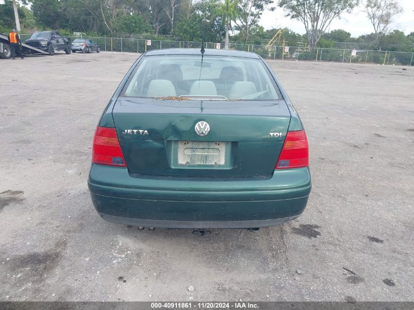 2000 Volkswagen Jetta Gls Tdi VIN: 3VWSF29M2YM111549 Lot: 40911861