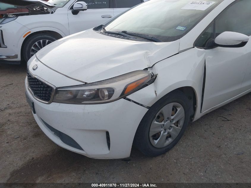 2017 Kia Forte Lx VIN: 3KPFK4A7XHE107891 Lot: 40911870