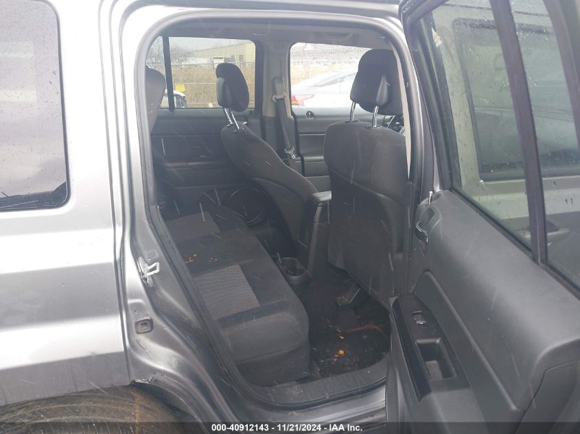 VIN 1C4NJRFB5DD145954 2013 Jeep Patriot, Latitude no.8