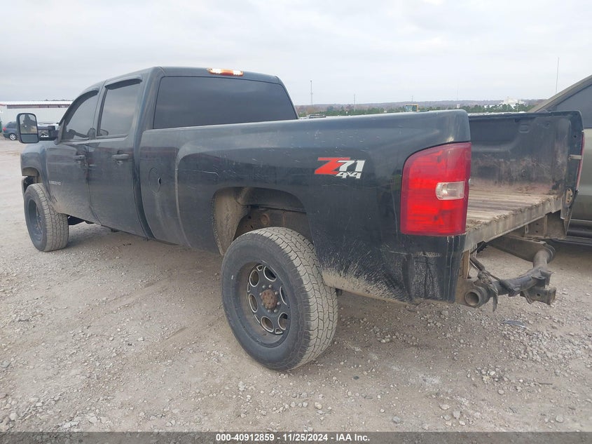 2008 CHEVROLET SILVERADO 3500HD VIN: 1GCHK336X8F223217