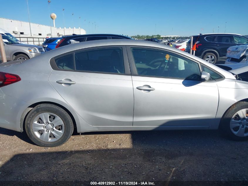 2018 Kia Forte Lx VIN: 3KPFK4A76JE225863 Lot: 40912902