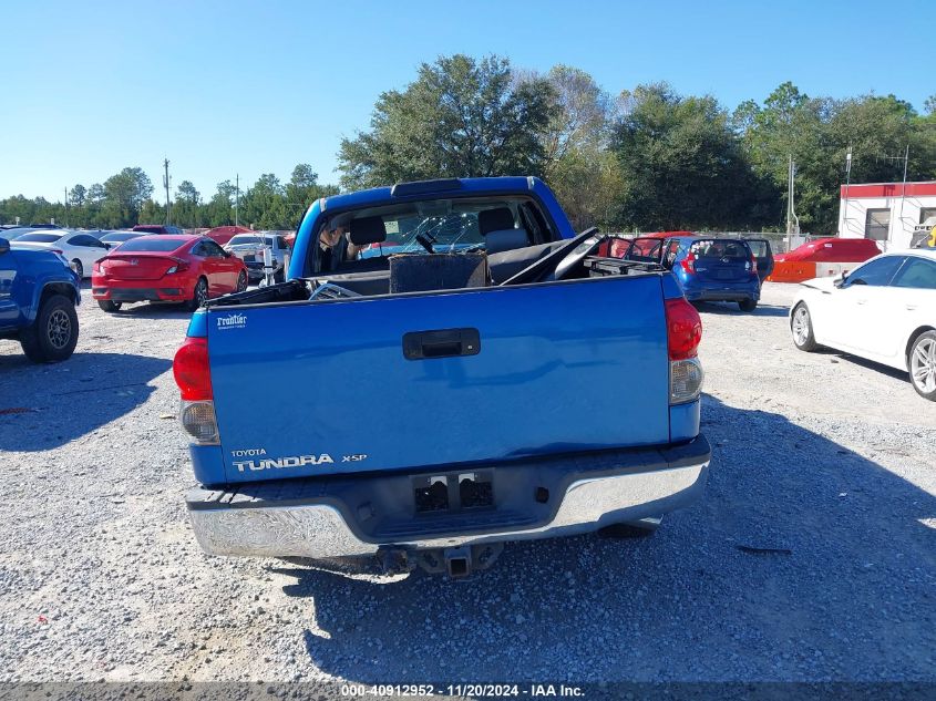 2007 Toyota Tundra Sr5 5.7L V8 VIN: 5TFEV54147X028098 Lot: 40912952