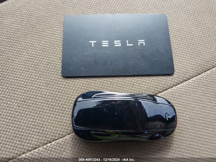 VIN 7SAXCBE69NF332951 2022 TESLA MODEL X no.11