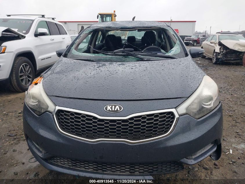 VIN KNAFX4A60F5389814 2015 KIA FORTE no.12