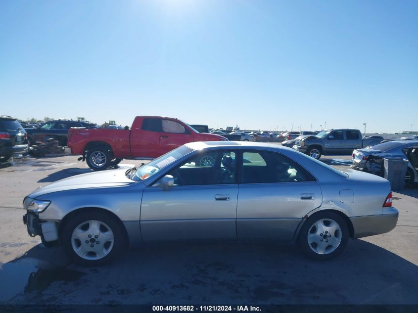 2000 Lexus Es 300 VIN: JT8BF28G4Y5097446 Lot: 40913682