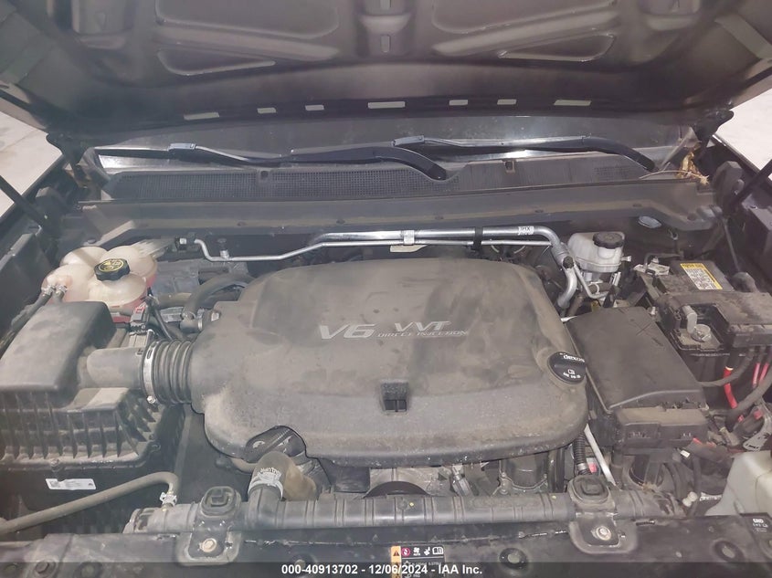 VIN 1GCGTBEN6K1151587 2019 CHEVROLET COLORADO WT