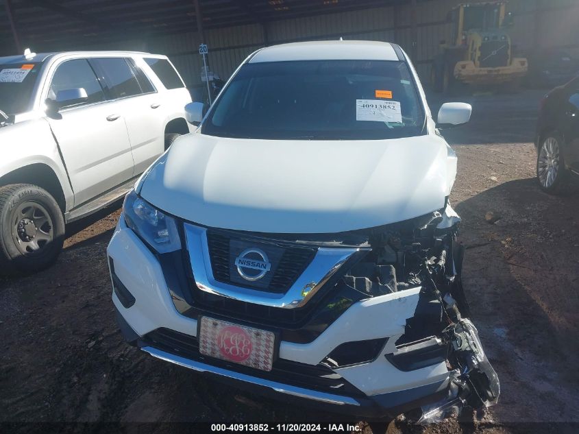 2017 Nissan Rogue S VIN: KNMAT2MT3HP615043 Lot: 40913852