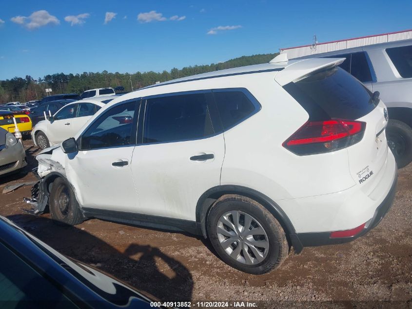 2017 Nissan Rogue S VIN: KNMAT2MT3HP615043 Lot: 40913852