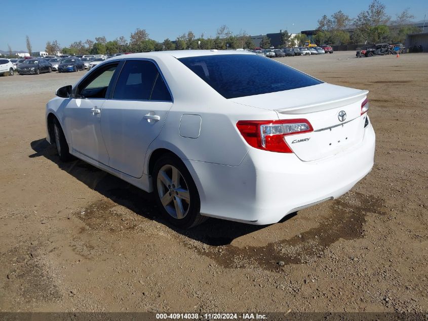 VIN 4T1BF1FK5EU728348 2014 Toyota Camry, SE no.3