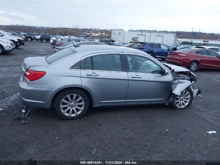 2014 Chrysler 200 Touring VIN: 1C3CCBBB1EN185835 Lot: 40914301