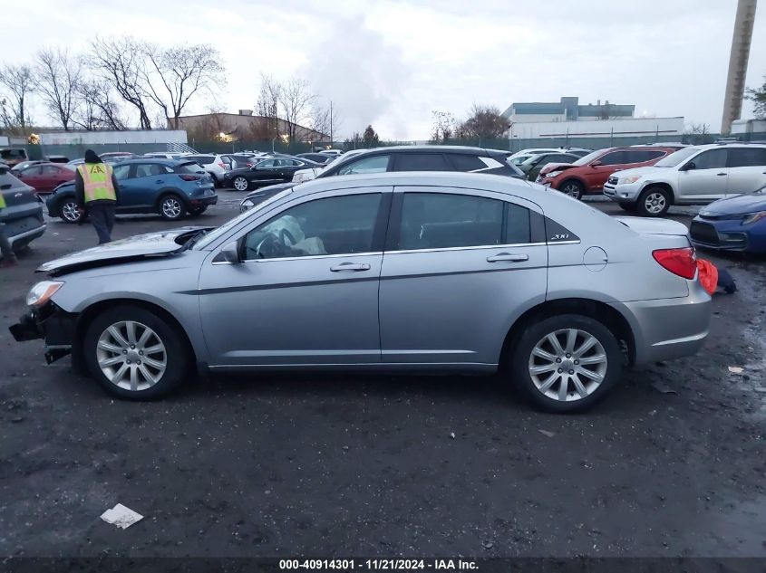 2014 Chrysler 200 Touring VIN: 1C3CCBBB1EN185835 Lot: 40914301