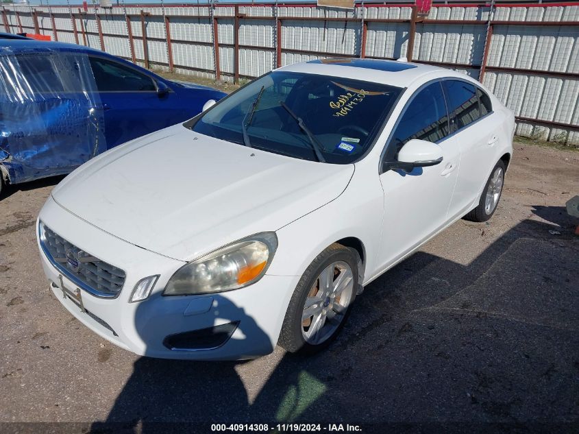 VIN YV1612FS9D2207406 2013 Volvo S60, T5 Platinum no.2