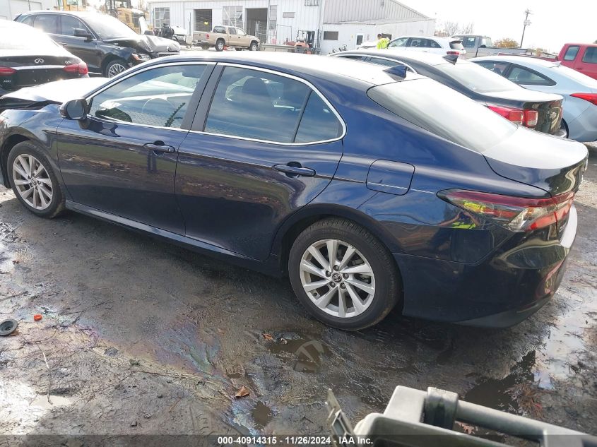 VIN 4T1C11AK5MU513108 2021 Toyota Camry, LE no.3