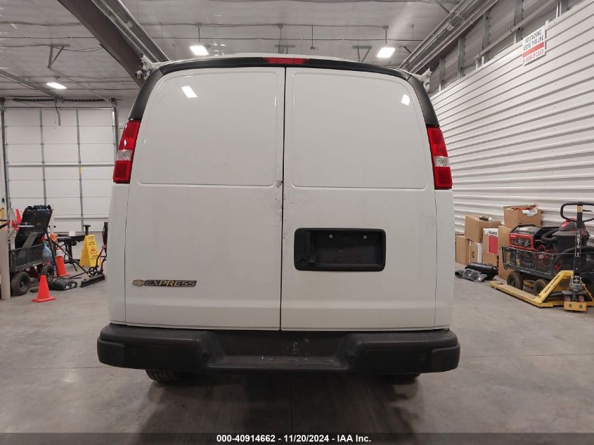 2022 Chevrolet Express Cargo Rwd 3500 Extended Wheelbase Wt VIN: 1GCZGHFP3N1223592 Lot: 40914662