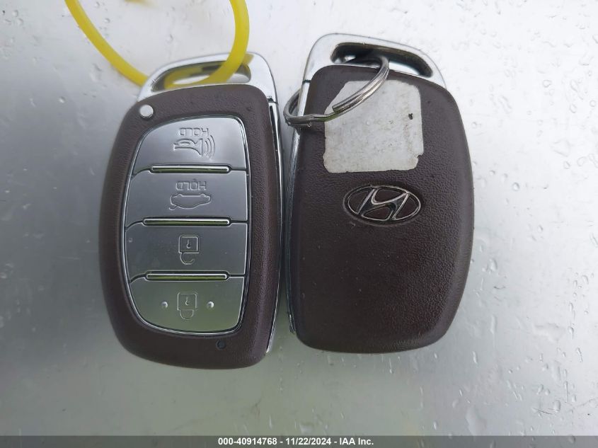 2019 HYUNDAI ELANTRA LIMITED - 5NPD84LF4KH486397