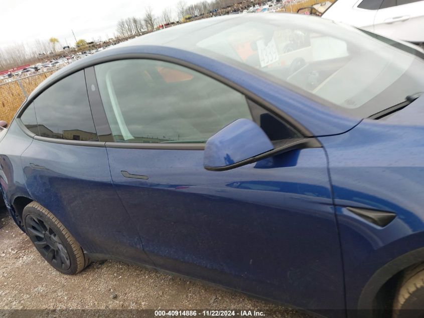 VIN 7SAYGDEE3PF847054 2023 Tesla Model Y, Awd/Long... no.13