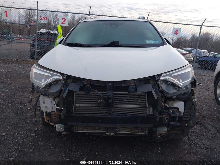 2017 TOYOTA RAV4 HYBRID LIMITED - JTMDJREV9HD148868