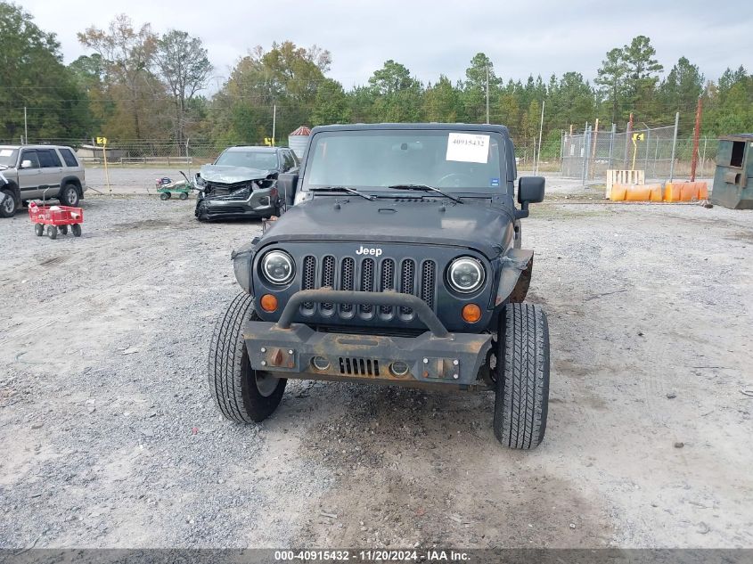 2008 Jeep Wrangler X VIN: 1J4FA24118L583933 Lot: 40915432