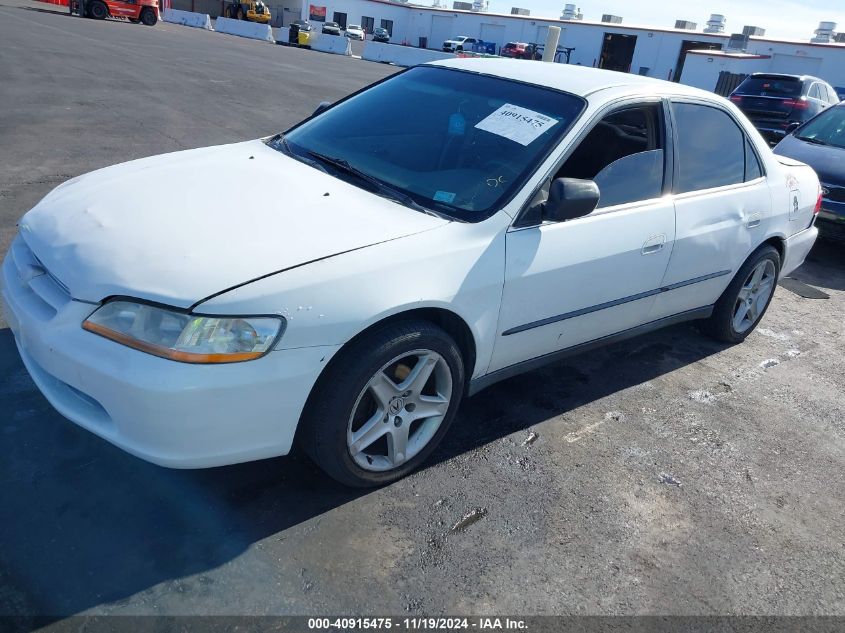 2000 Honda Accord 3.0 Lx VIN: 1HGCG1640YA044404 Lot: 40915475