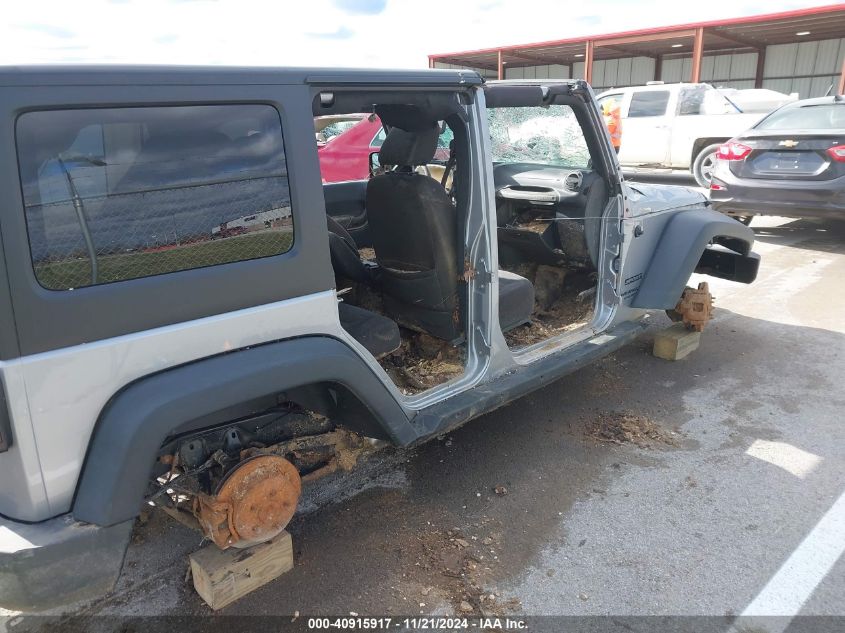 2014 Jeep Wrangler Unlimited Sport VIN: 1C4BJWDG0EL320652 Lot: 40915917