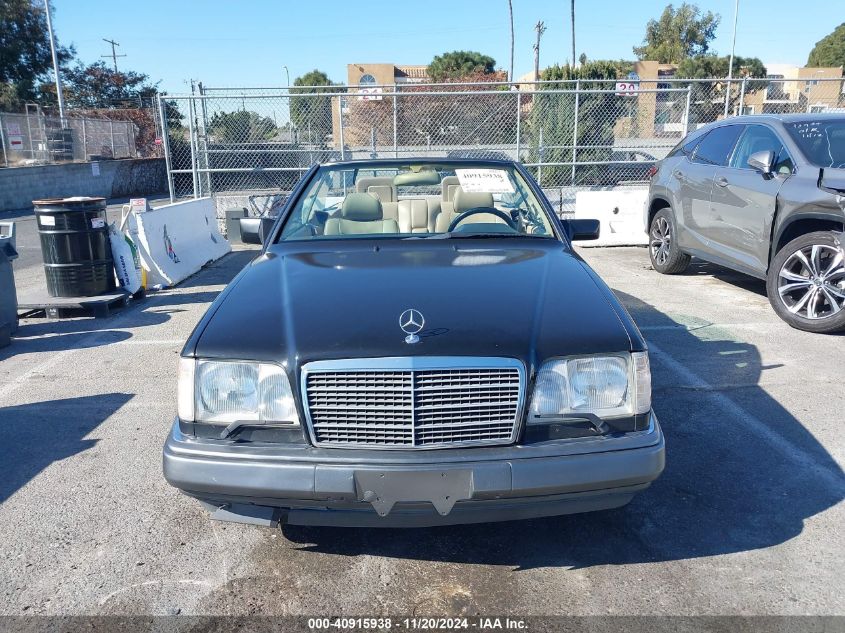 1994 Mercedes-Benz E 320 VIN: WDBEA66E6RC016688 Lot: 40915938