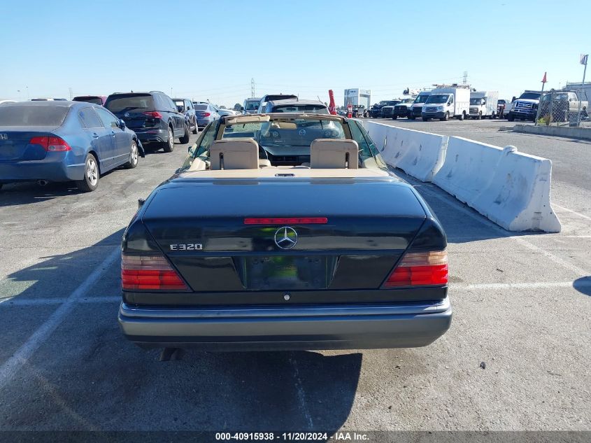 1994 Mercedes-Benz E 320 VIN: WDBEA66E6RC016688 Lot: 40915938