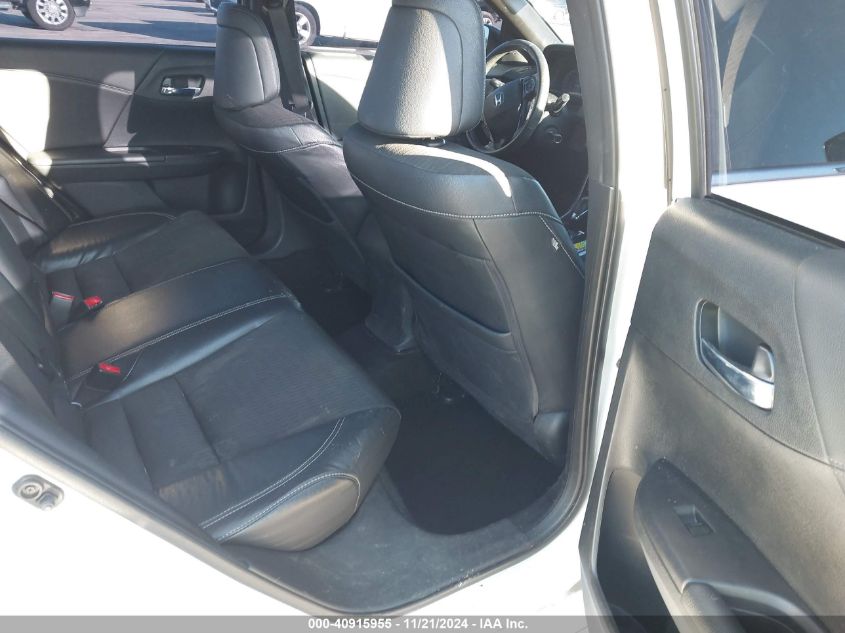2017 HONDA ACCORD VIN: 1HGCR2F51HA214133