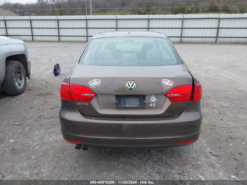 2013 Volkswagen Jetta 2.0L S VIN: 3VW2K7AJ5DM233486 Lot: 40916208