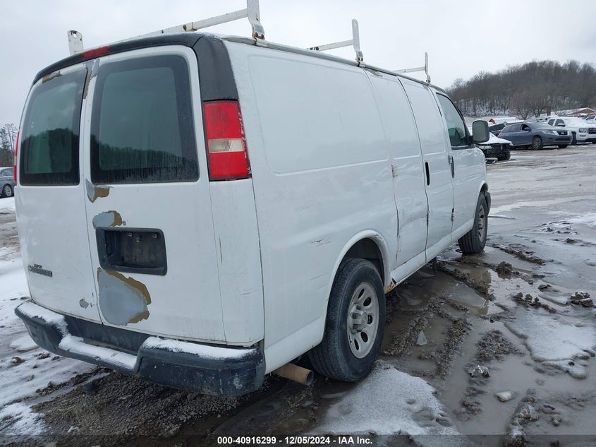 2009 CHEVROLET EXPRESS 1500 auction photo 4