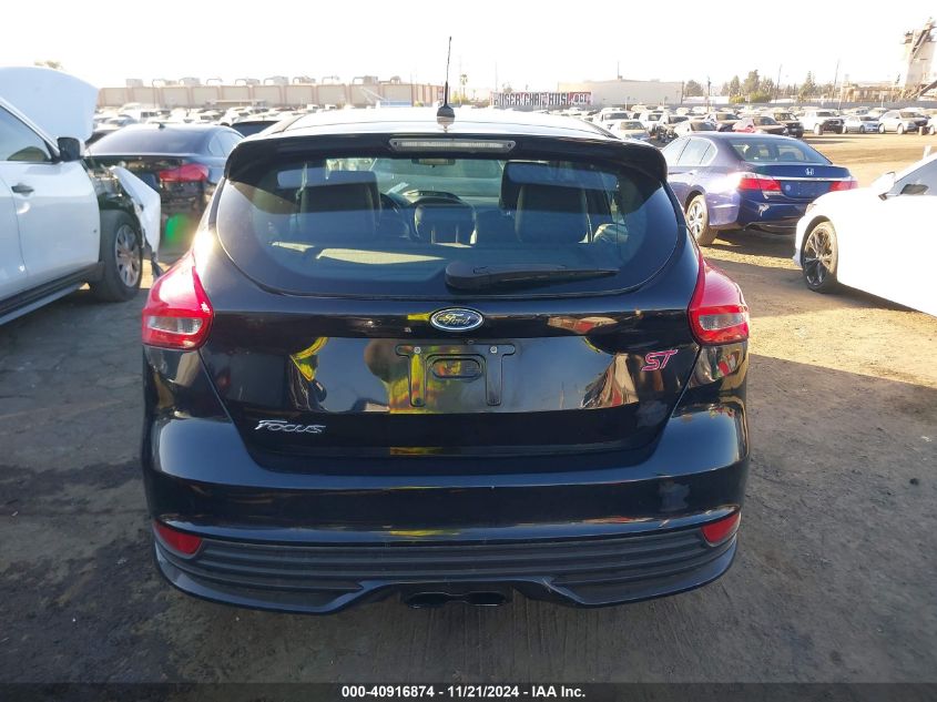VIN 1FADP3L9XJL303835 2018 FORD FOCUS ST