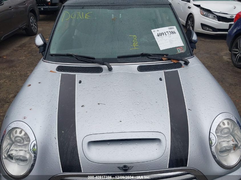 2005 Mini Cooper S VIN: WMWRE33545TG97180 Lot: 40917386